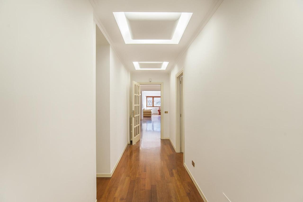 Eur Luminous And Large Family Terrace Apartment Rome Exterior photo
